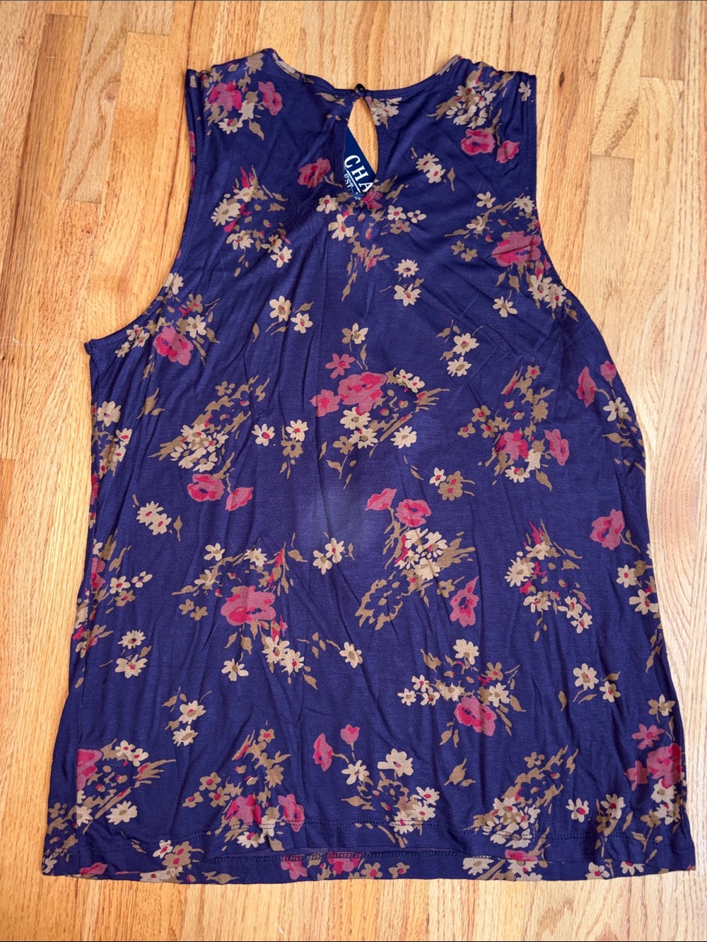 Chaps XL purple Floral Ruffle Keyhole Tank - Picture 4 of 4